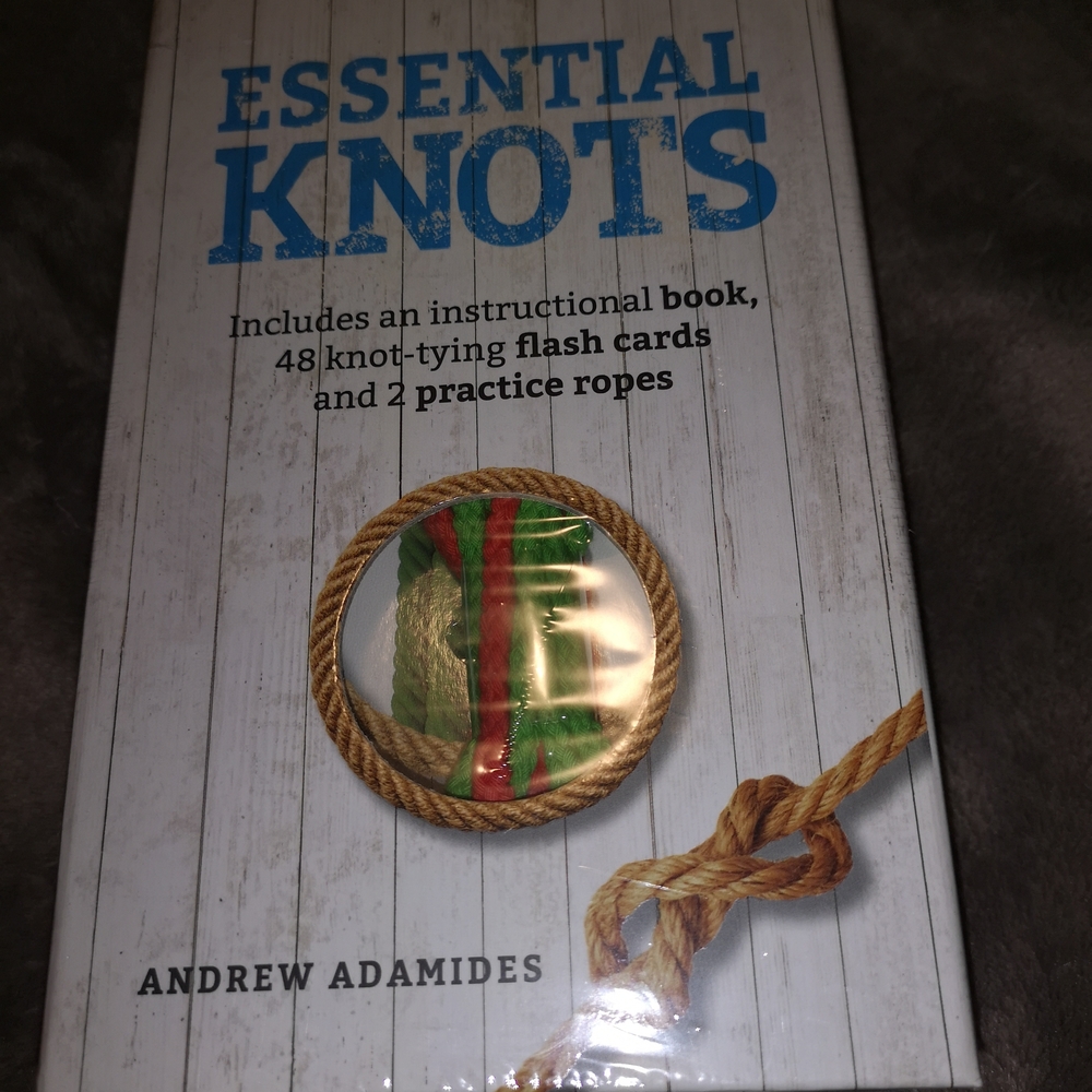 Essential Knots Instructional Set